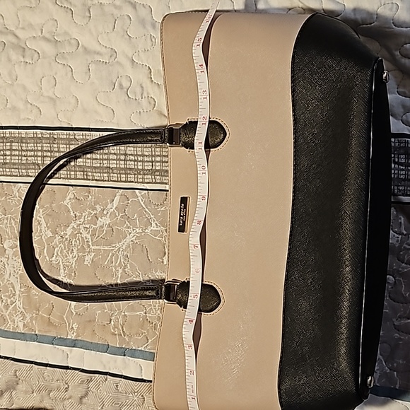 Kate Spade purse - Picture 4 of 6
